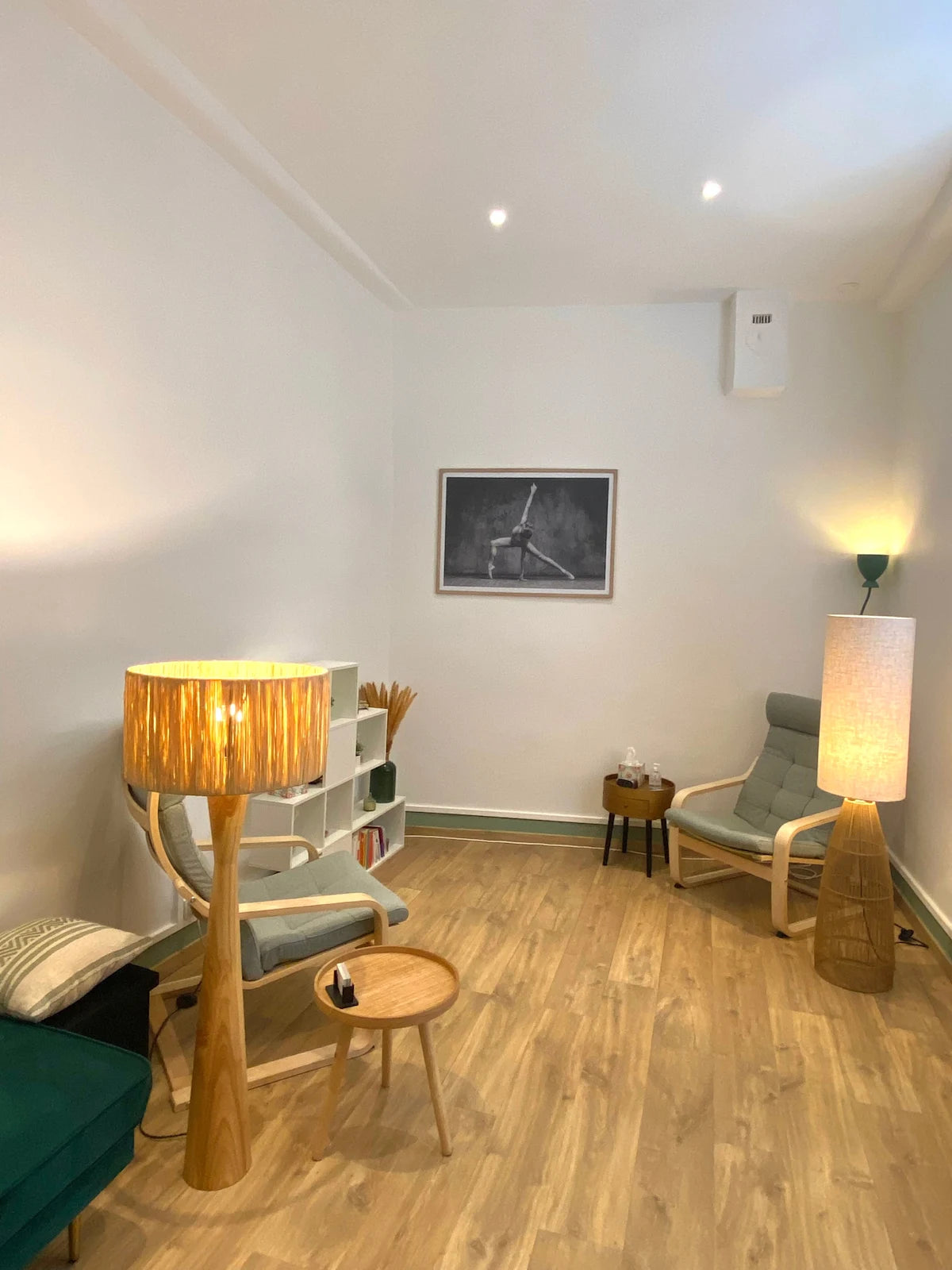 Espace de consultation présenté par Léna Dib au cabinet de Lyon Croix-Rousse